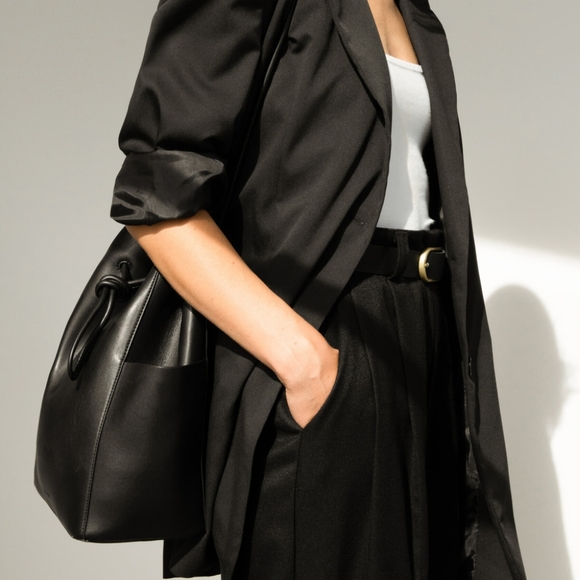 OAK + FORT Handbags - OAK + FORT | Bucket Bag 3515